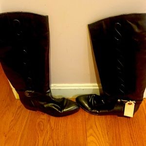 Stunning 1980’s Charles by David size 10 leather boots